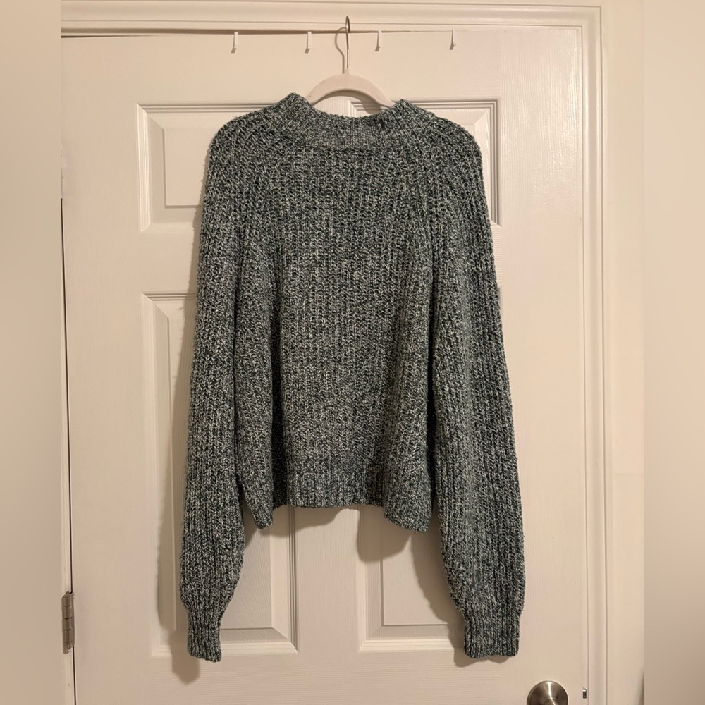 Cozy green Knit Sweater